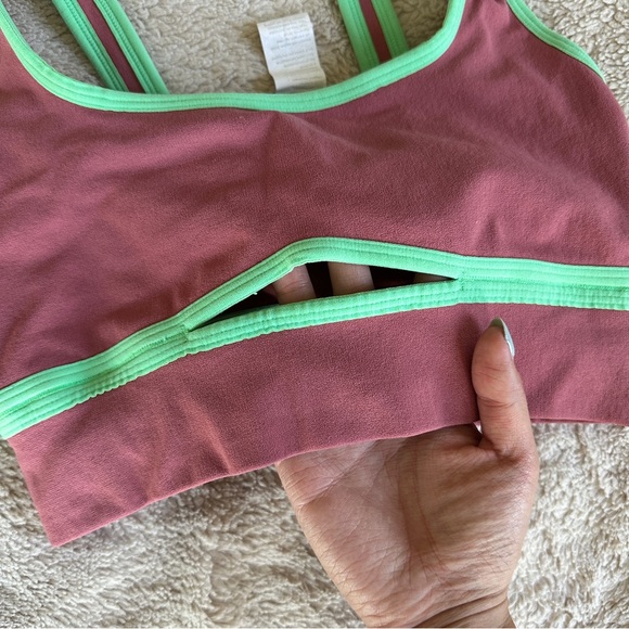 Fabletics Rylie SculptKnit Cut Out Front Bra - Picture 4 of 7